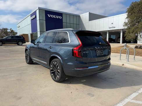 New 2026 Volvo XC90 T8 Plus w/ Protection Package Premier image 4