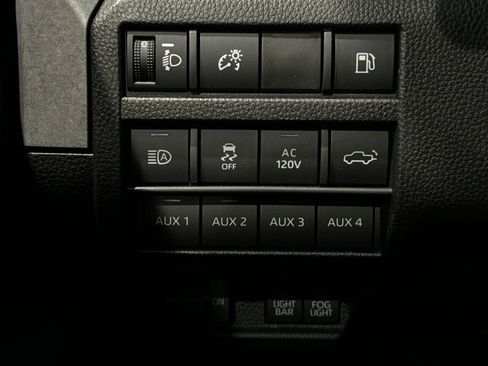 New 2025 Toyota Tacoma Trailhunter image 28