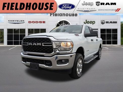 Used 2024 RAM 2500 Big Horn AWD/4WD image 1