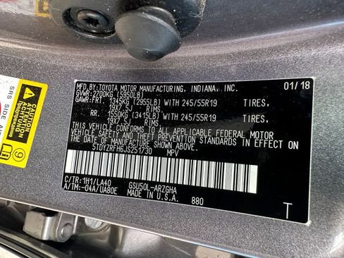 Used 2018 Toyota Highlander Limited Platinum image 38