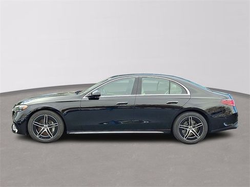 Certified 2025 Mercedes-Benz E 450 4MATIC Sedan image 7