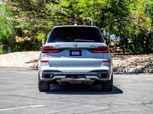 Used 2024 BMW X7 xDrive40i w/ Executive Package AWD/4WD image 4