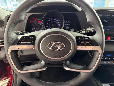 Used 2023 Hyundai Elantra SEL FWD image 22