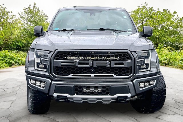 Used 2018 Ford F150 Raptor w/ Equipment Group 802A Luxury AWD/4WD image 3