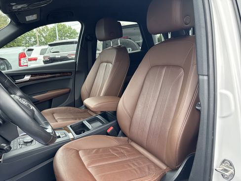 Used 2018 Audi Q5 2.0T Premium image 13