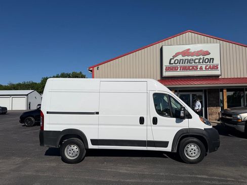 Used 2021 RAM ProMaster 1500 FWD image 3