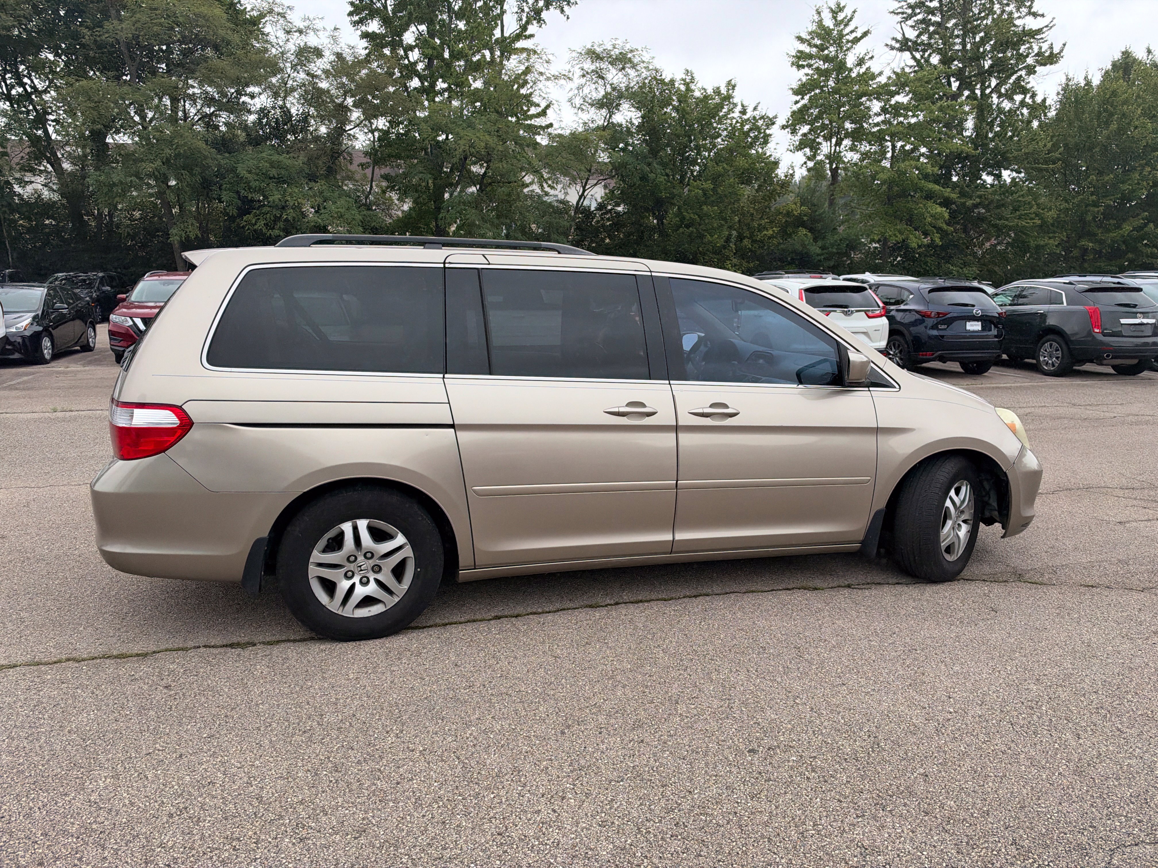 Used 2005 Honda Odyssey EX-L image 16