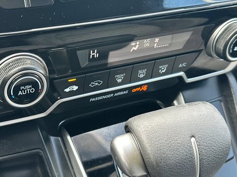 Used 2018 Honda CR-V LX image 19