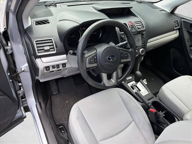 Used 2017 Subaru Forester 2.5i Premium AWD/4WD image 13