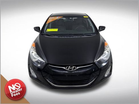 Used 2012 Hyundai Elantra GLS w/ Preferred Pkg 3 FWD image 9