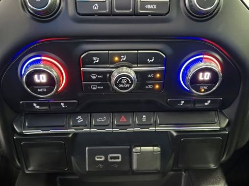 Used 2021 Chevrolet Silverado 1500 RST image 20