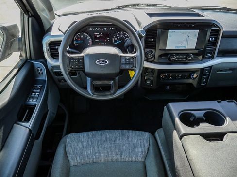 Used 2023 Ford F150 XLT w/ Trailer Tow Package image 23