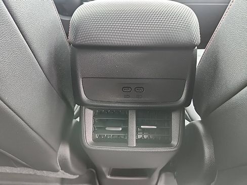 Used 2026 Chevrolet Equinox RS AWD/4WD image 36