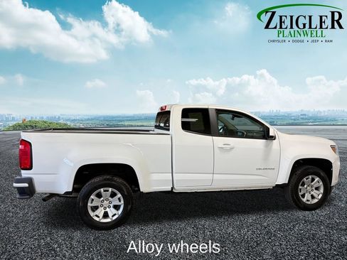 Used 2022 Chevrolet Colorado LT w/ Fleet Safety Package RWD image 11