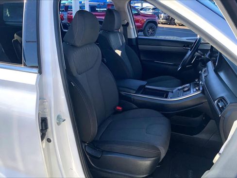 Used 2022 Hyundai Palisade SEL w/ Convenience Package image 8