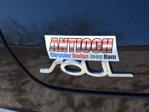 Used 2021 Kia Soul LX image 17