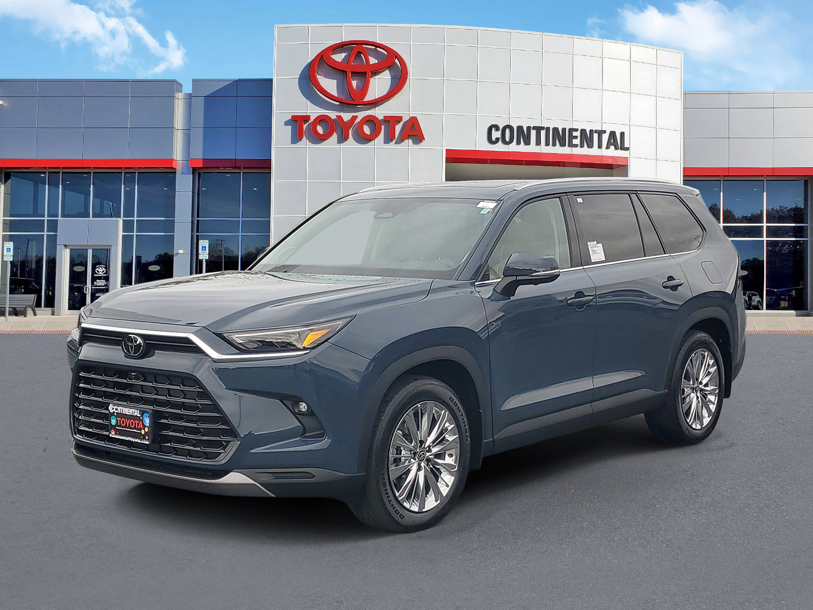 New 2026 Toyota Grand Highlander AWD image 3