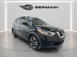 Used 2020 Nissan Kicks SV video 1