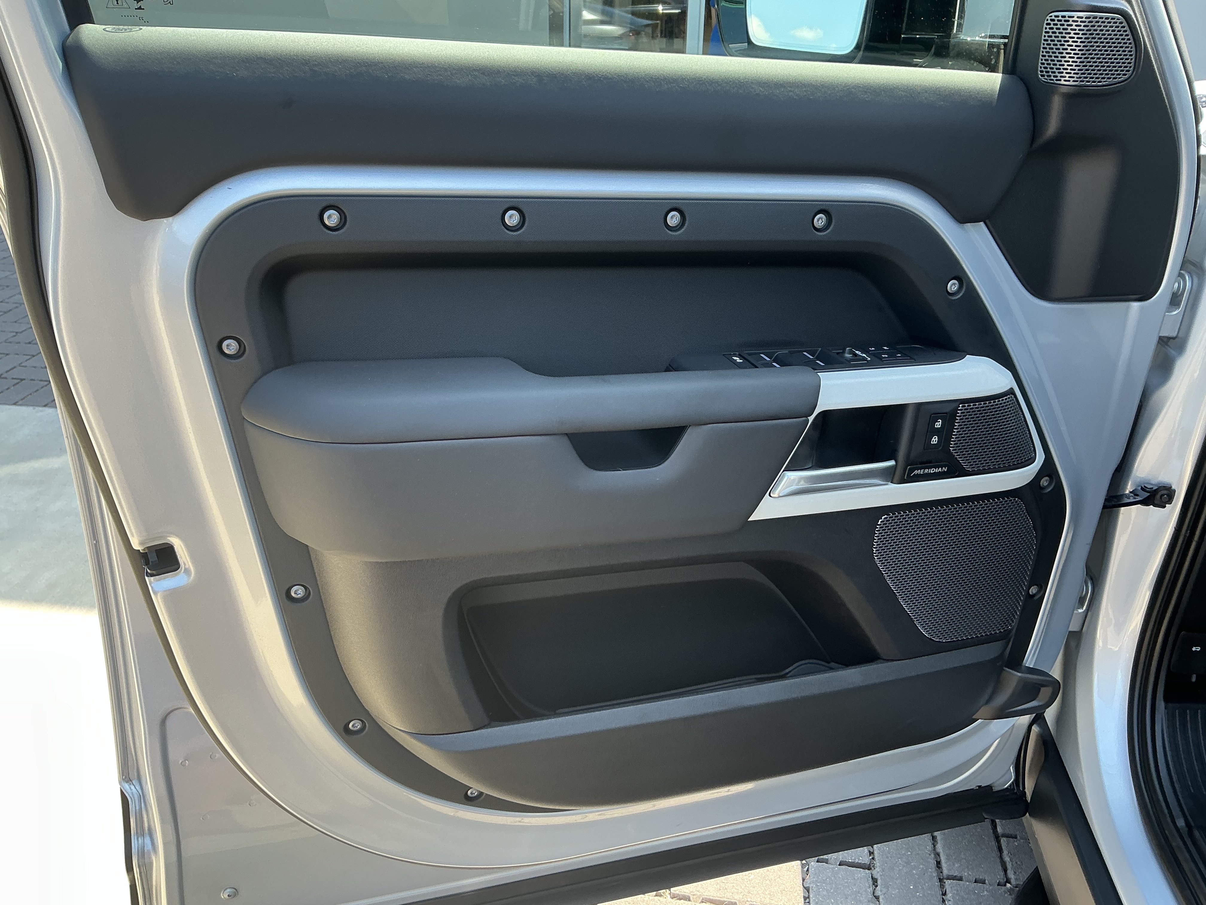Certified 2024 Land Rover Defender 110 S AWD/4WD image 12