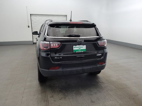 Used 2019 Jeep Compass Latitude w/ Popular Equipment Group AWD/4WD image 6