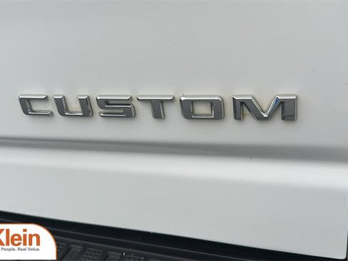 Used 2023 Chevrolet Silverado 2500 Custom w/ Snow Plow Prep/Camper Package image 12