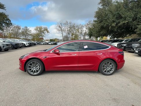 Used 2018 Tesla Model 3 Long Range image 3
