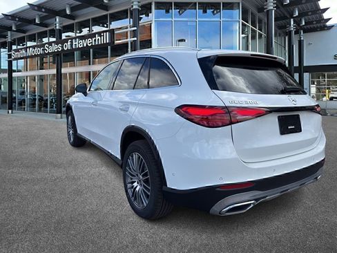 Certified 2026 Mercedes-Benz GLC 300 4MATIC image 5