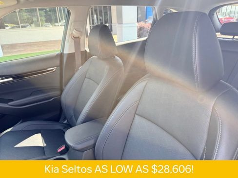 Used 2026 Kia Seltos SX AWD/4WD image 16