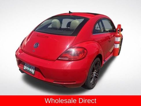 Used 2014 Volkswagen Beetle TDI FWD image 9