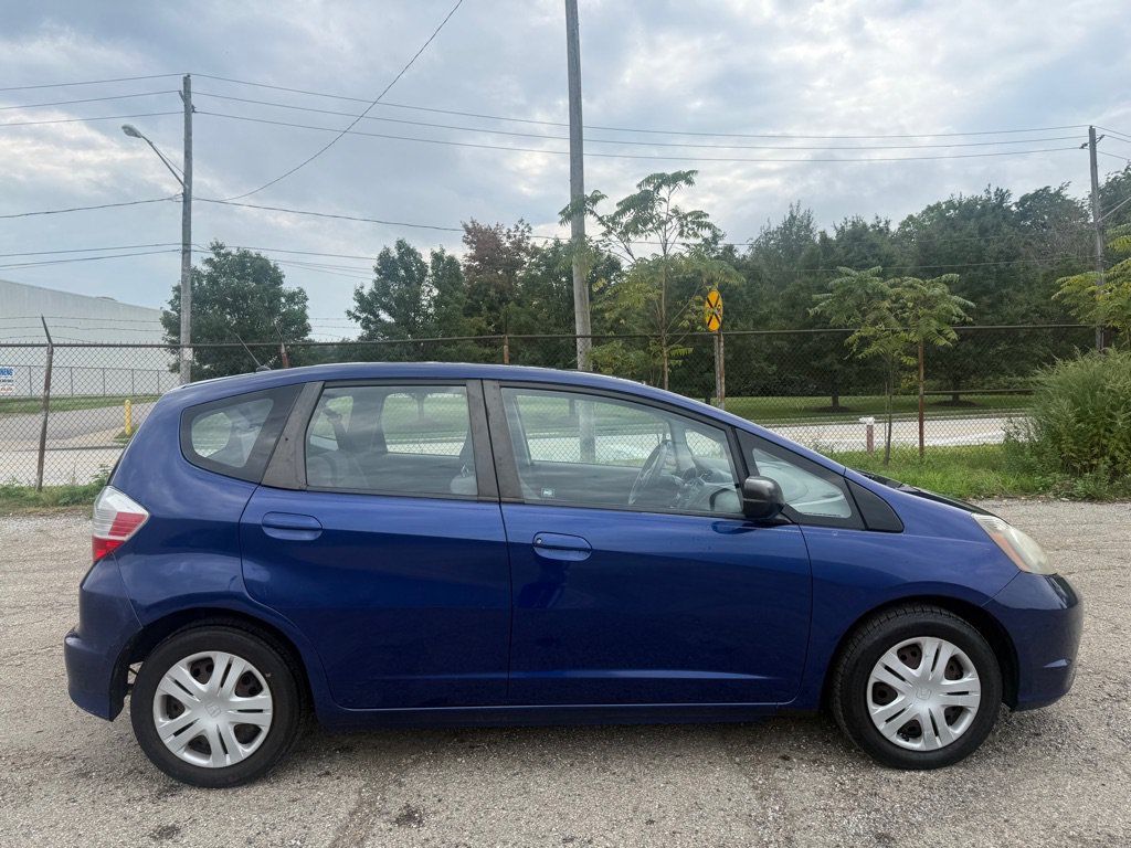 Used 2009 Honda Fit image 2