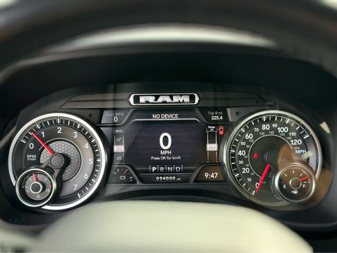 Used 2021 RAM 1500 Big Horn image 13