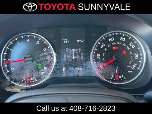 Used 2022 Toyota RAV4 XLE AWD/4WD image 29