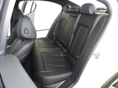 Used 2023 BMW 330i Sedan w/ Driving Assistance Package RWD image 21