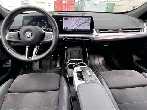 Used 2023 BMW X1 xDrive28i w/ Premium Package image 15