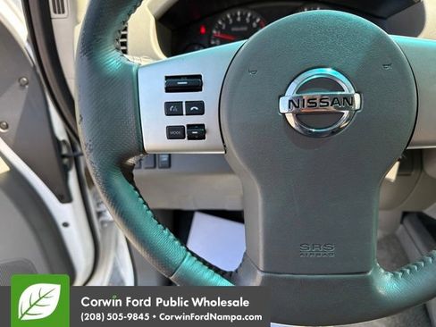 Used 2016 Nissan Frontier SV w/ SV Value Truck Package RWD image 14