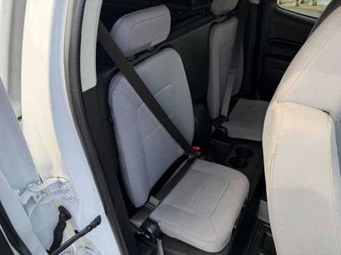 Used 2018 Chevrolet Colorado W/T w/ WT Convenience Package image 20