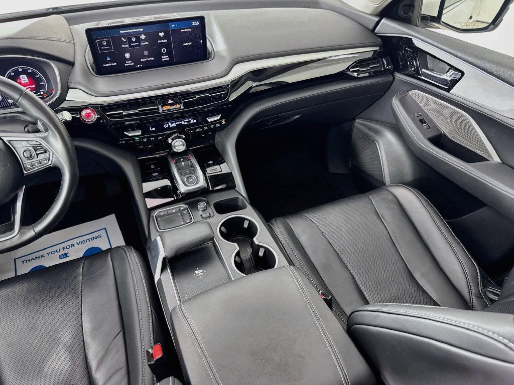 Used 2023 Acura MDX w/ Technology Package AWD/4WD image 30