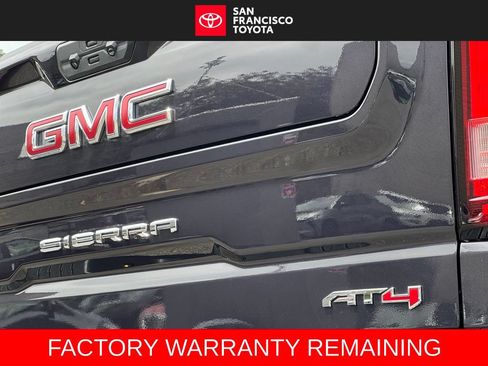 Used 2024 GMC Sierra 1500 AT4 w/ Technology Package AWD/4WD image 10
