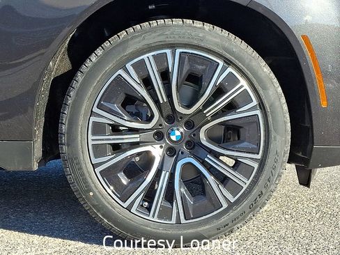 Used 2026 BMW X3 xDrive30i w/ Premium Package AWD/4WD image 8