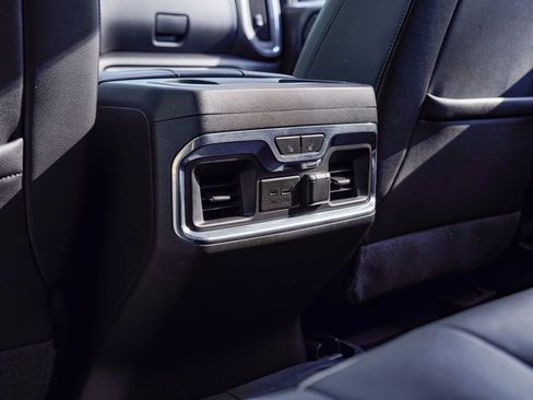 Used 2020 GMC Sierra 1500 AT4 w/ AT4 Premium Package AWD/4WD image 29