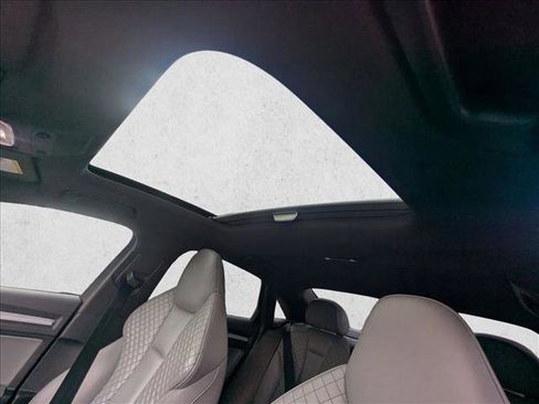 Used 2018 Audi S3 Premium Plus image 16