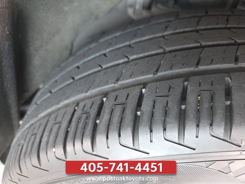 Used 2021 Nissan Rogue SV AWD/4WD image 33