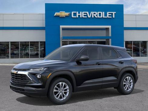 New 2026 Chevrolet TrailBlazer LS AWD/4WD image 2
