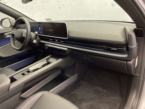 Used 2024 Hyundai Ioniq 6 SEL RWD image 24