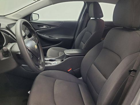 Used 2024 Chevrolet Malibu LT FWD image 17