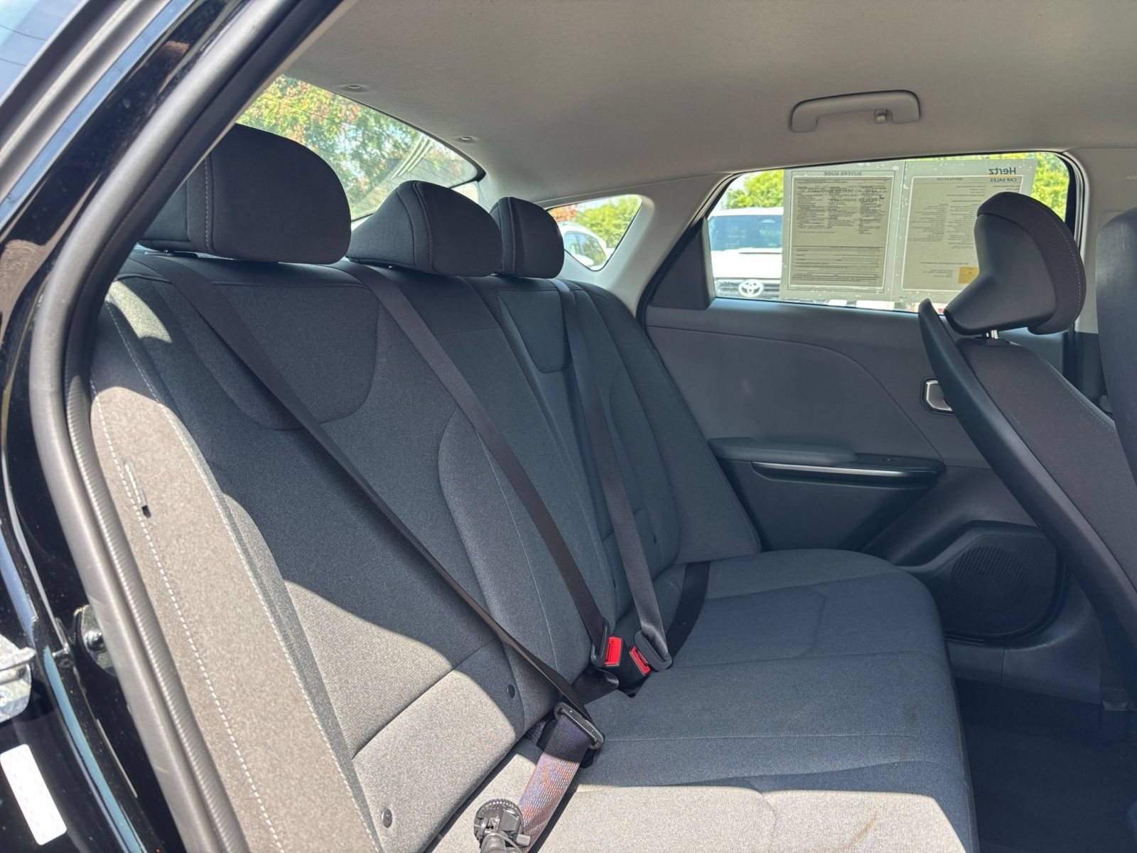 Used 2025 Kia K4 FWD image 35