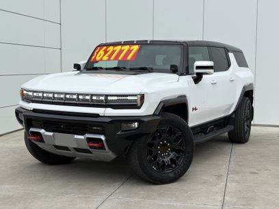 Used 2024 GMC Hummer EV 2X w/ LPO, Illumination Package