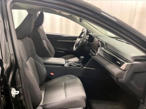 Certified 2025 Toyota Camry LE image 11