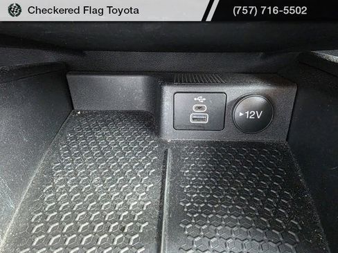 Used 2023 Ford Bronco Sport Badlands image 17