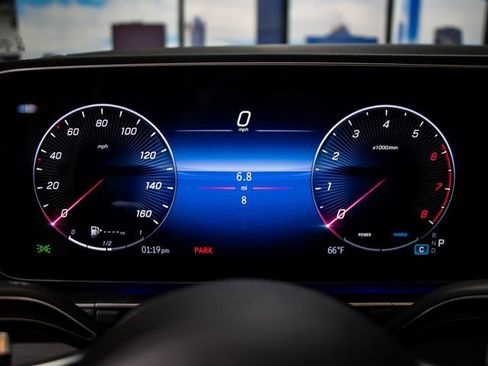 Used 2026 Mercedes-Benz GLE 450 4MATIC image 19